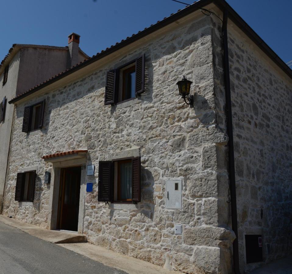 Casa Ferata - Holiday Home Vižinada Eksteriør billede